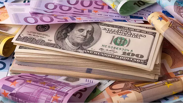 Dolar ve Euro Zirveye Koşuyor! Piyasalarda Gergin Sabah