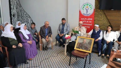 Sırrı Süreyya Önder Urfa’da Dualarla Anıldı