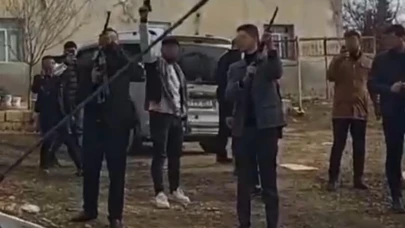 Düğünde Silah Töreni! 5 Kişi Gözaltına Alındı
