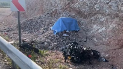 Virajda Kontrolden Çıkan Motosikletin Sürücüsü Can Verdi