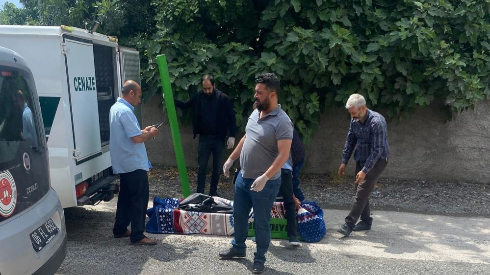 Kriz Geçirdi Annesini Katletti!