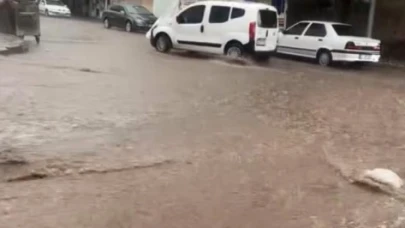 10 Dakikalık Yağmur Siverek’i Felç Etti!
