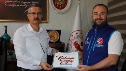 İl Müdürü Göç Kurbanını Tdv’Ye Bağışladı