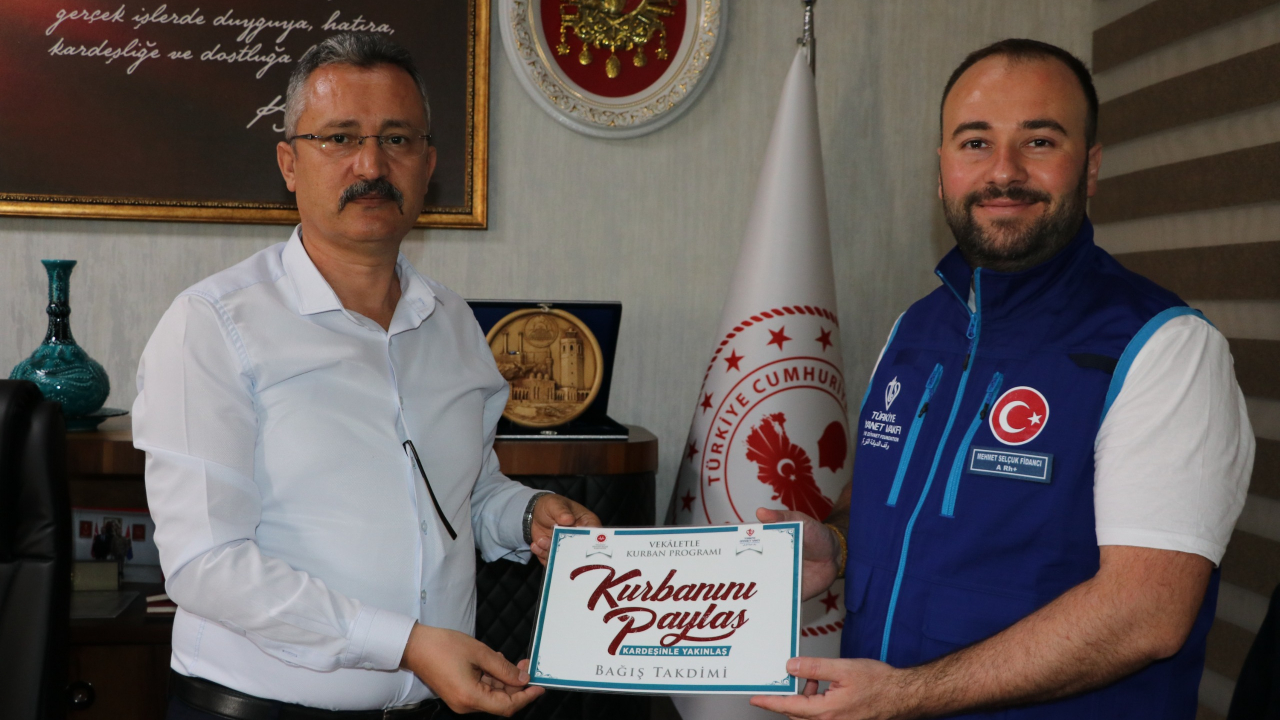 İl Müdürü Göç Kurbanını Tdv’Ye Bağışladı