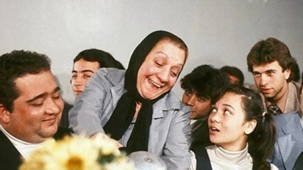 Adile Naşit’in Efsane Gülüşüne 2 Hafta Prova!
