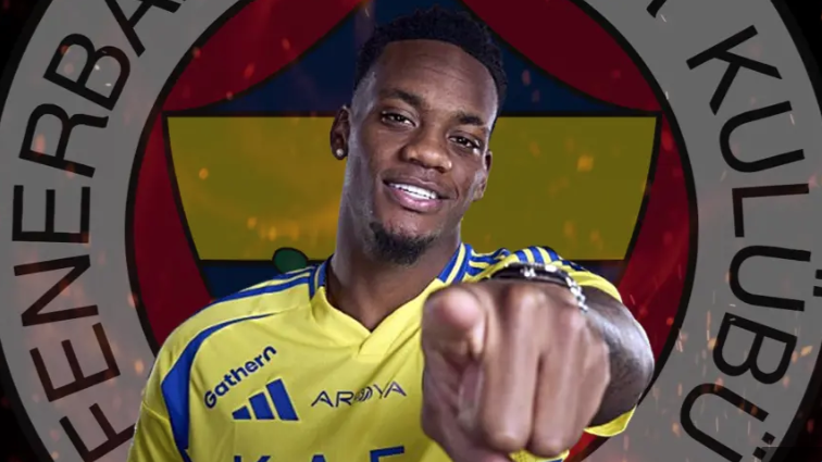 Yeni Transferi Jhon Duran, İstanbul'a Geliyor