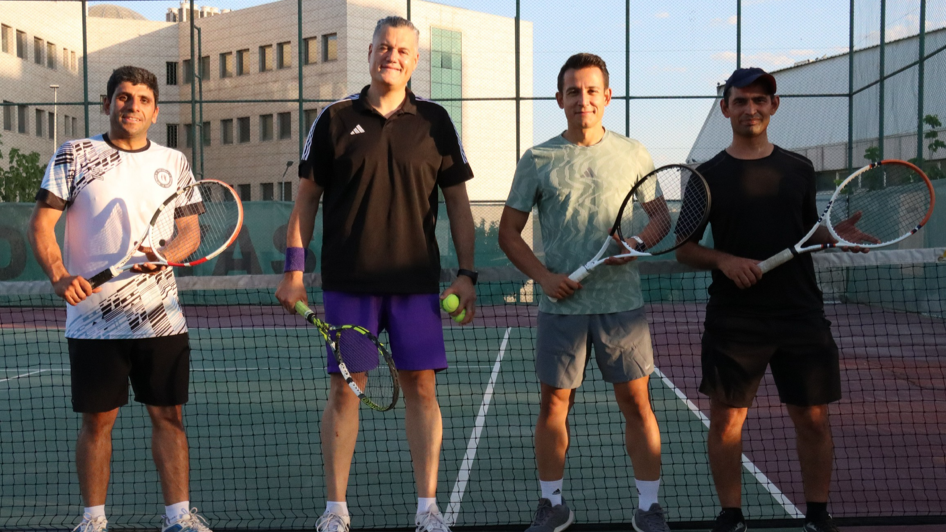Demokrasi İçin Spor: Tenis Turnuvası Başladı