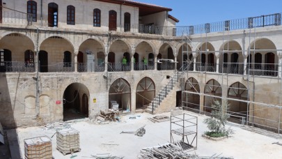 400 Yıllık Barutçu Hanı Restorasyonla Canlanıyor