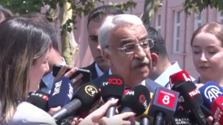 Bakan Tunç, DEM Parti Heyetiyle Kritik Görüşme Yaptı