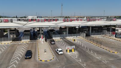 "Ana Vatan İçin Çekilen Yol Çilesi, Sevgiyle Güzelleşiyor"