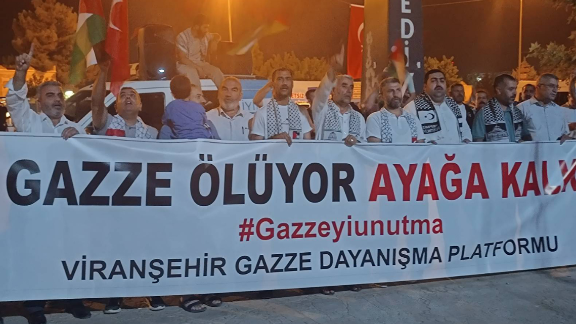 Şanlıurfa’da “Gazze İçin Ayağa Kalk” Yürüyüşü Yapıldı