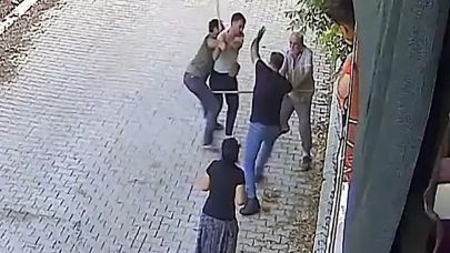 Dehşet! Bir Evladını Öldürdü, Diğerini Ağır Yaraladı!