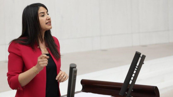 Viranşehir’de Boş Lojmanlar Tehlike Saçıyor, Halk Tedirgin