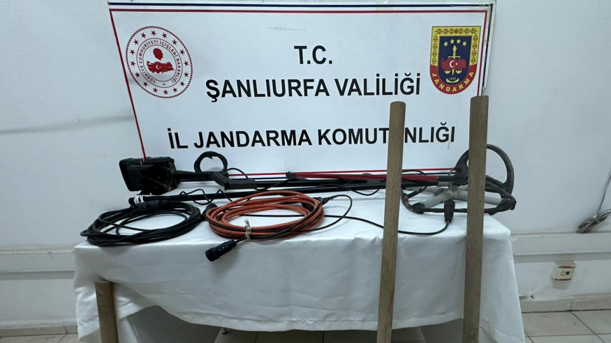 Suruç’ta Kaçak Kazı Operasyonu:4 Kişi Suçüstü Yakalandı