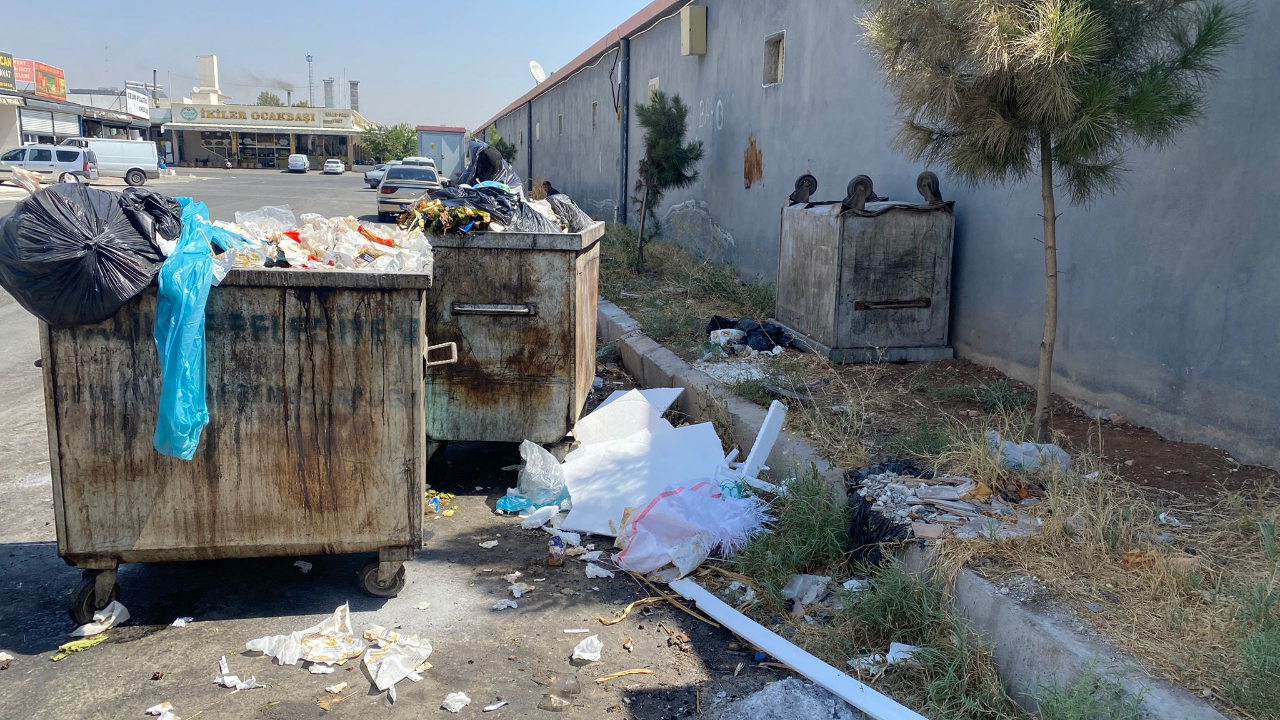 Haliliye’de Çöp Taştı: Kirlilik Sınır Tanımıyor