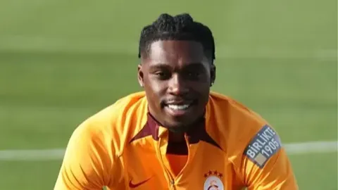 Köhn Galatasaray'dan Ayrılıyor! Almanya'ya Uçacak!