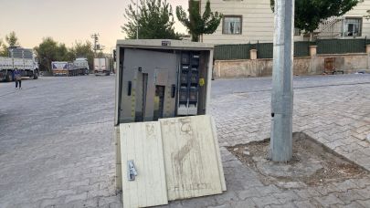 Eyyübiye’de Açık Kapağıyla Tehlike Saçan Trafo!