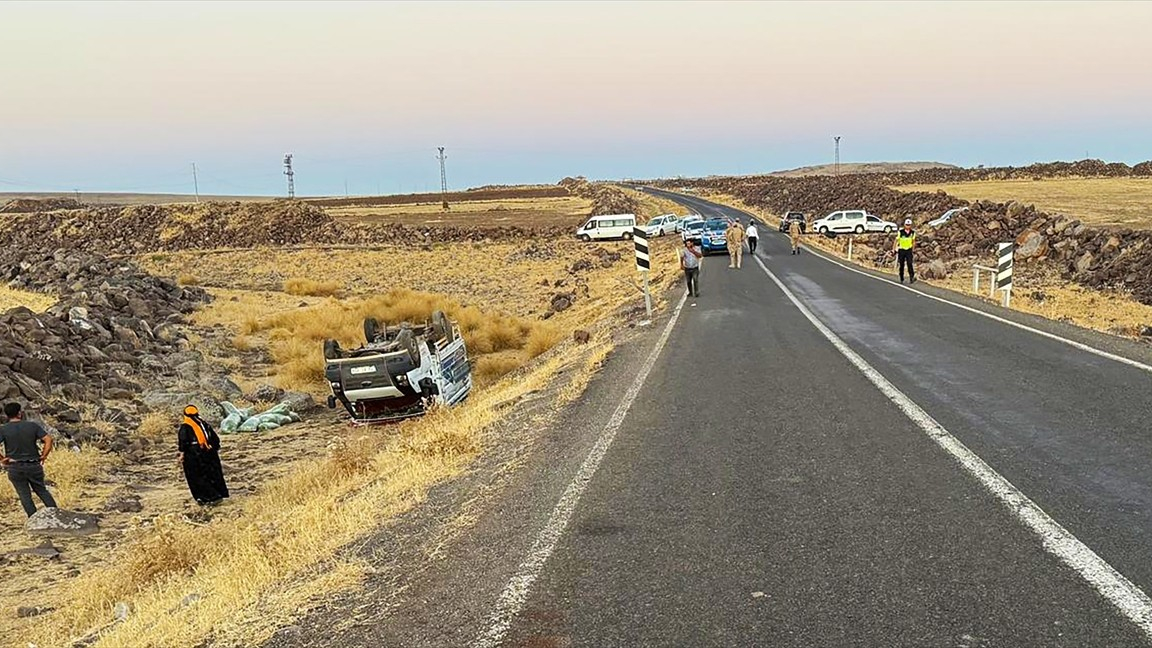 Şanlıurfa’da Pikap Devrildi:2 Kişi Yaralandı
