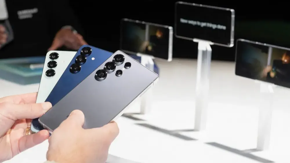 Samsung, S26 Ultra’da tasarım kurallarını değiştiriyor