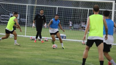 Şanlıurfaspor, Bucaspor Maçı Öncesi Hazırlıklarını Sürdürüyor