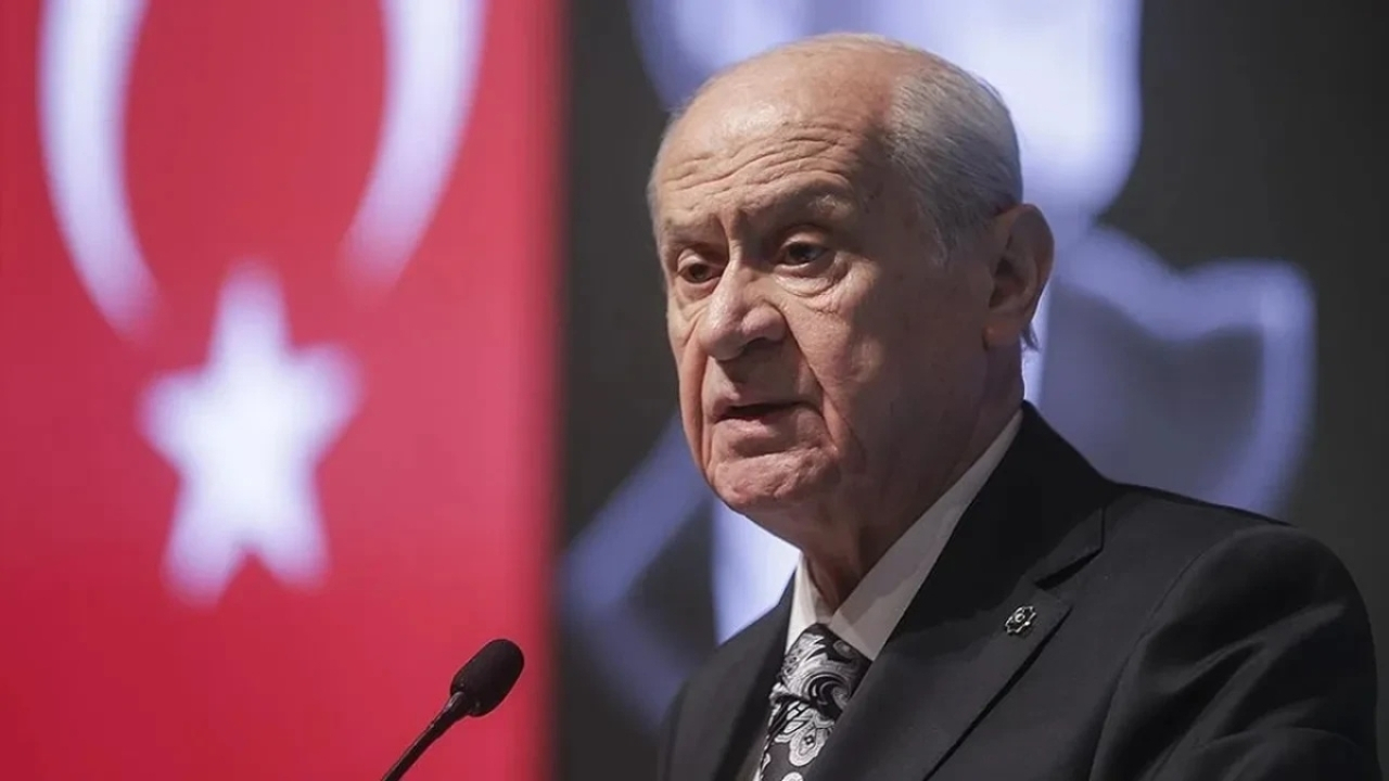 Meclis’te Gerginlik: Bahçeli ve Dervişoğlu Tokalaşmadı