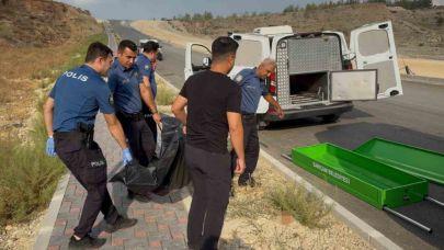 Yol Kenarında Erkek Cesedi Bulundu