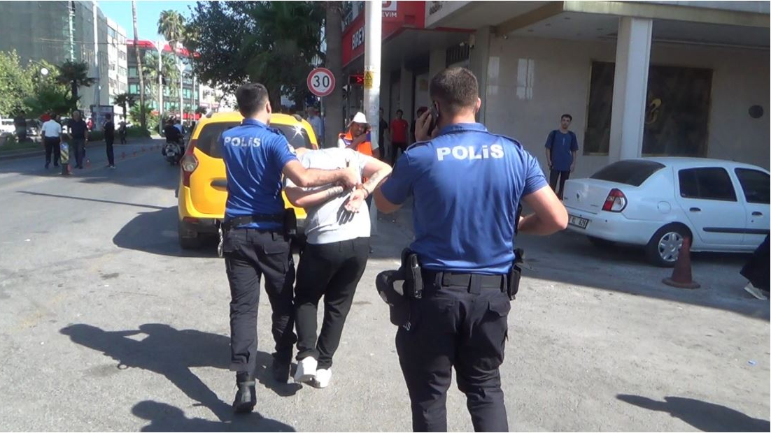 Şanlıurfa’da Altın Yüklü Şüpheli, Kovalamaca Sonrası Yakalandı