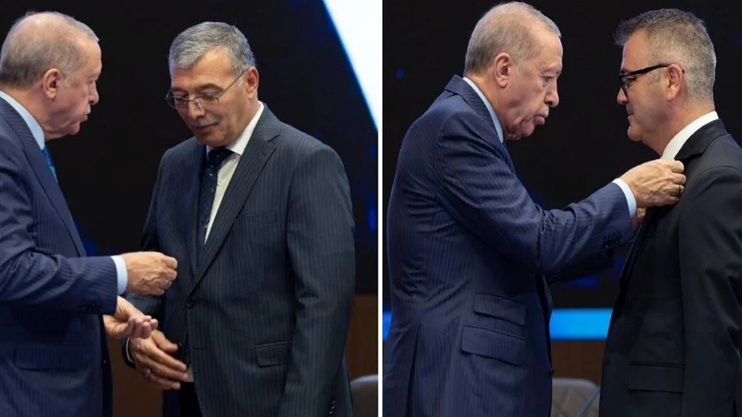 2 Belediye Başkanı AK Parti’ye Katıldı, Rozetleri Erdoğan Taktı