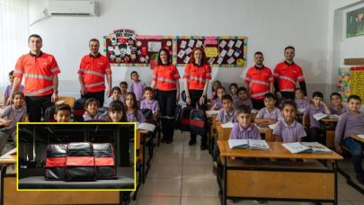 Eski Uçak Koltukları Depremzede Çocuklara Umut Oldu