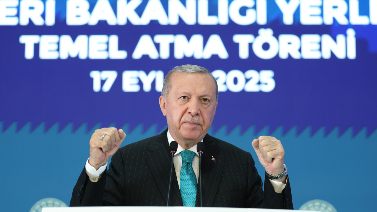 Cumhurbaşkanı Erdoğan: Hitler Özentisi Tiplerin Kuyruk Acısı Geçmeyecek