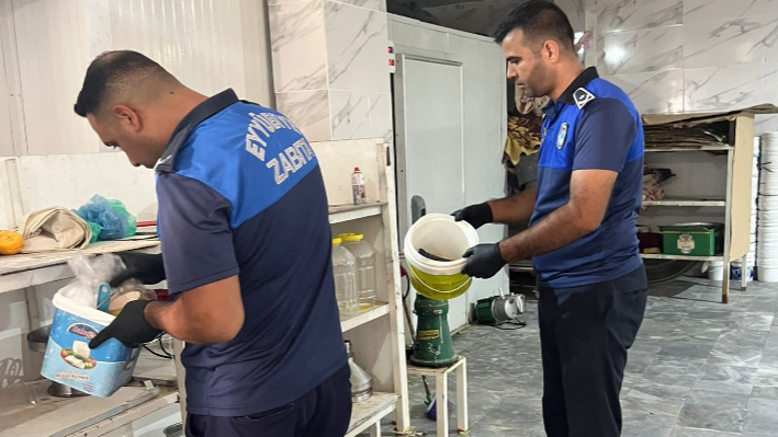 Şanlıurfa’da Tarihi Geçmiş 500 Litre Süt Ele Geçirildi