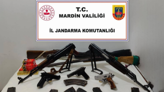 Silah Kaçakçılığına Operasyon: 2 Kişi Yakalandı