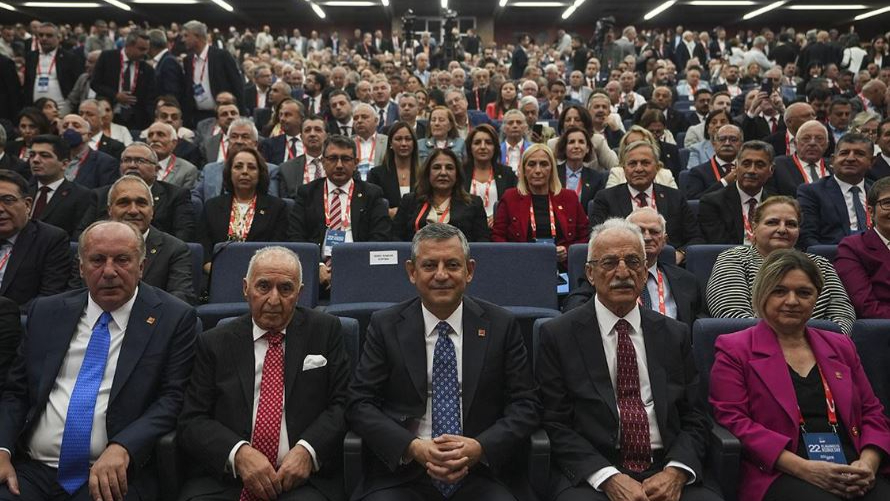 CHP Olağanüstü Kurultayı  Başladı