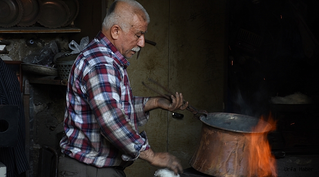 Ekmek parası için ramazanda sıcakla imtihan