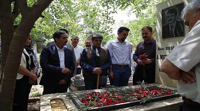 Melik mezarı başında anıldı