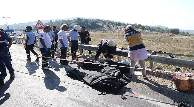 Tarım işçileri kaza yaptı: 3 ölü 16 yaralı