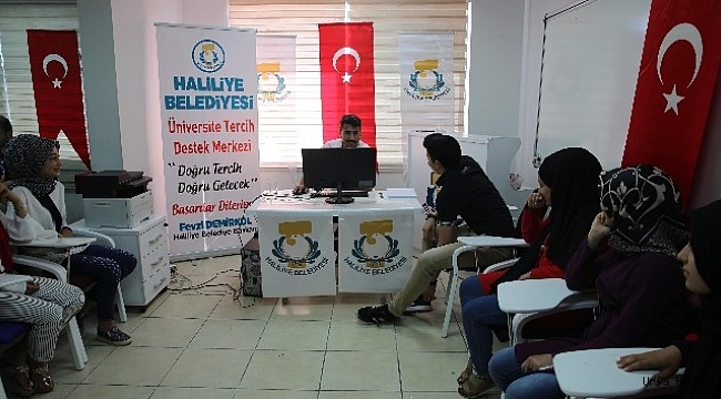 Belediyeden öğrencilere YKS Tercih desteği