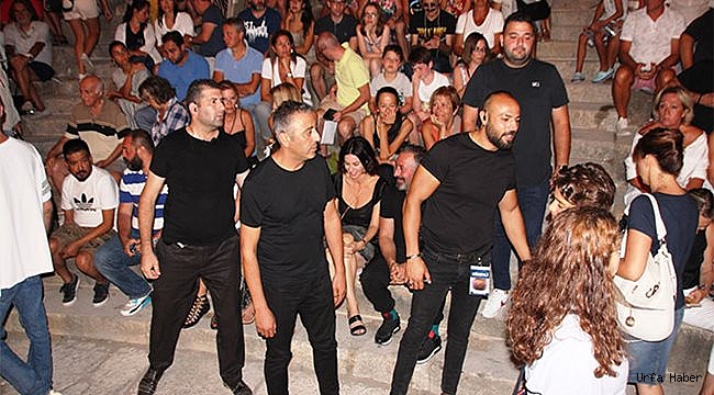Cem Yılmaz hayranlarını küstürdü