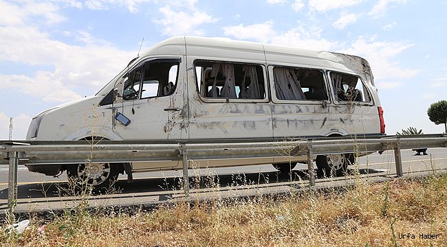 Şanlıurfa'da yolcu minibüsü devrildi: 21 yaralı