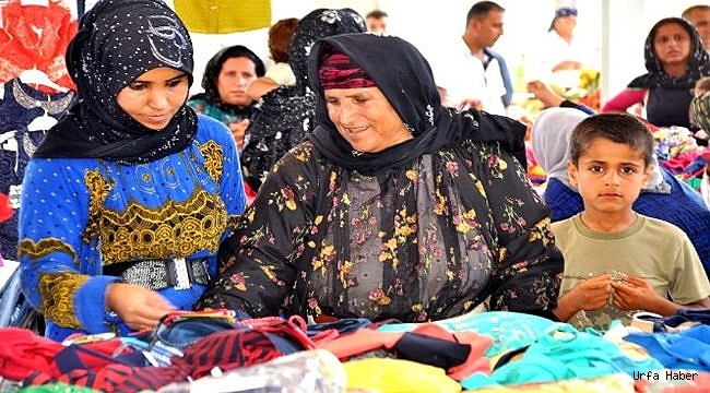 Sınırda bayram öncesi alışveriş heyecanı