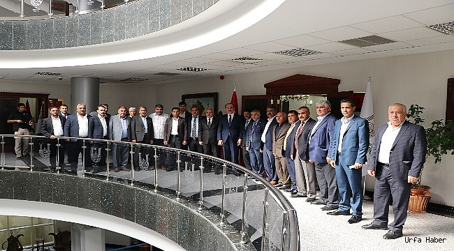 Vali Erin muhtarları unutmadı