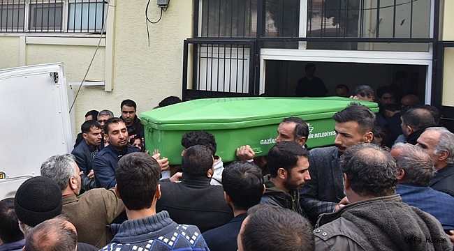 Gaziantep'te otomobille çarpışan motosikletin sürücüsü öldü