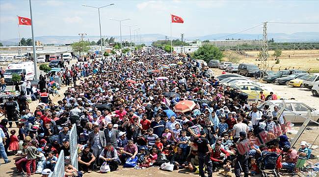 Suriyelilere "vatanınıza dönün" çağrısı