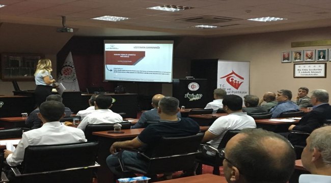 Nizip'te kadına yönelik şiddetle mücadele semineri düzenlendi