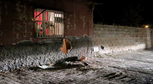 Akçakale'ye havan mermisi düştü