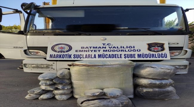 Batman'da kargo kamyonunda 45 kilogram esrar ele geçirildi