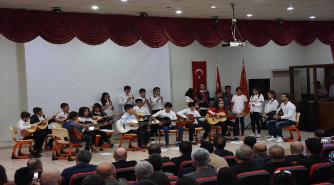 Cumhuriyet Bayramı Nusaybin'de törenle kutlandı