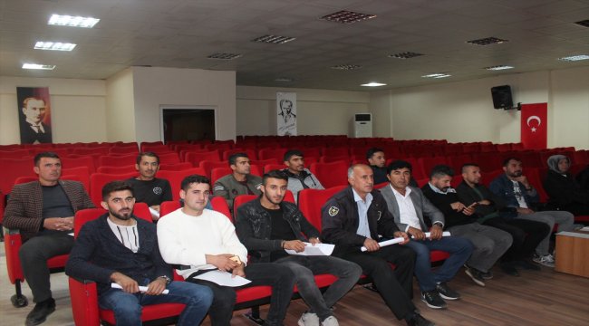 Kulp'ta, okullarda görevli özel güvenlik görevlilerine eğitim