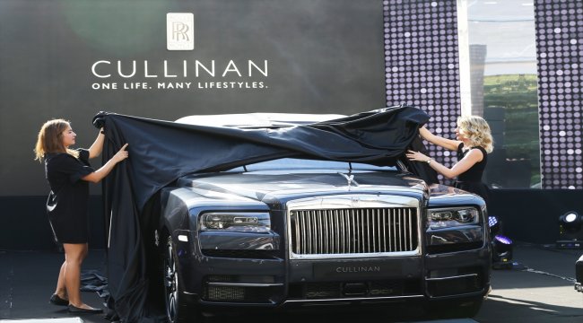 Rolls-Royce'un ilk SUV modeli Türkiye'de