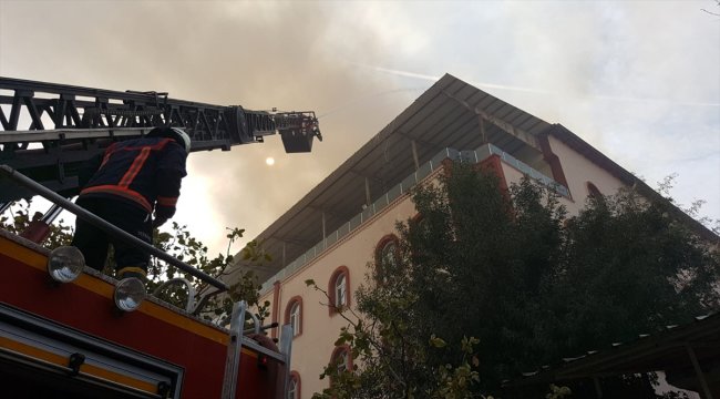 Siirt'te Kuran kursu binasında yangın